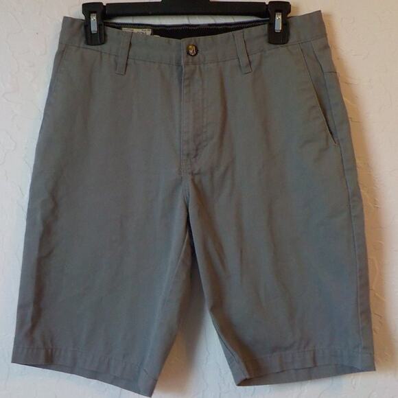Volcom VMonty Shorts Green Flat Front Men 28 - Picture 1 of 9